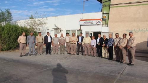 تجلیل از پرستاران بهداری کارخانه سیمان داراب